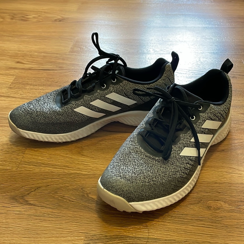 Adidas women’s golf shoes